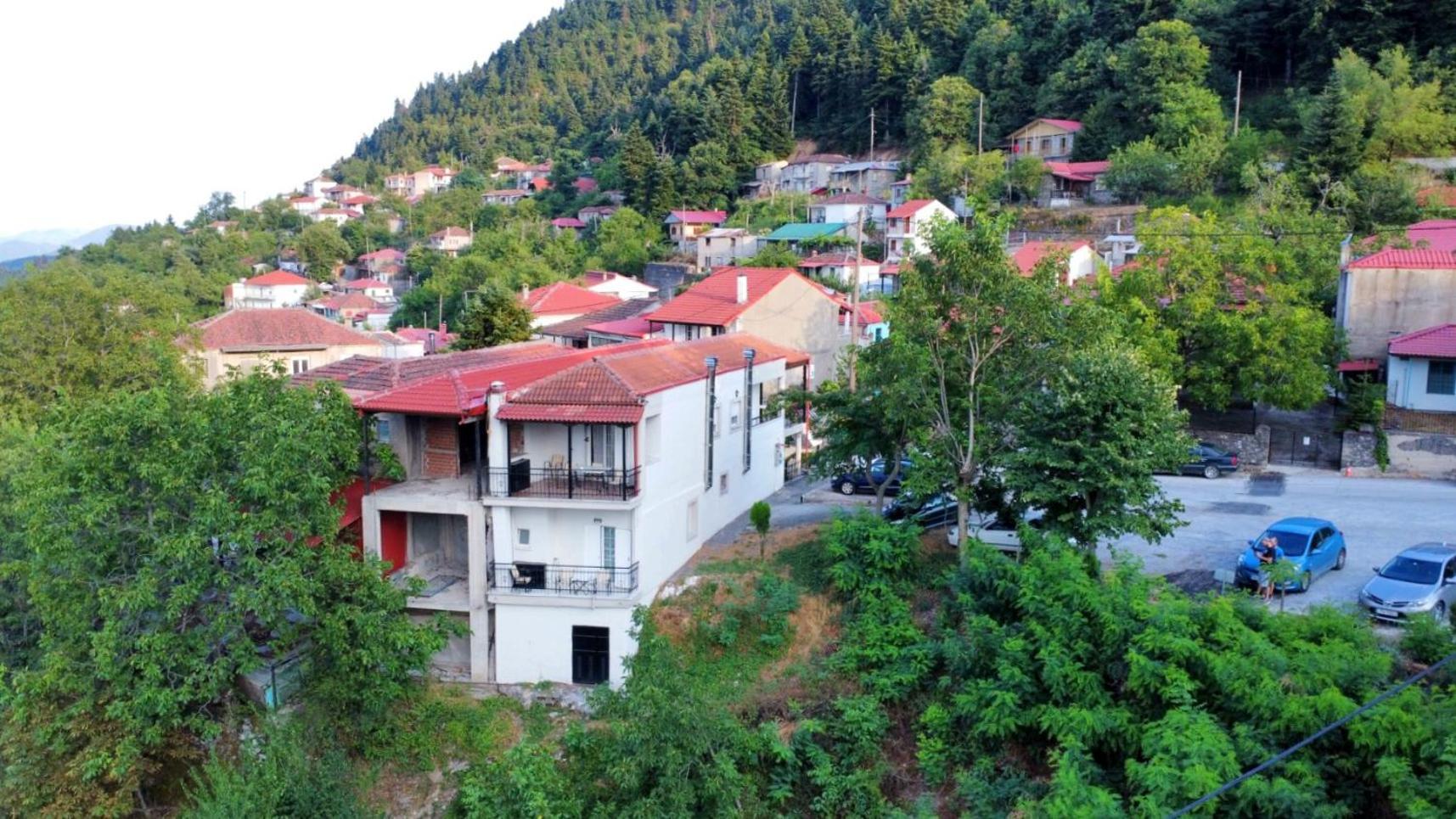 Πανδοχείο Λίμνης Πλαστήρα Kastanéa Exterior foto